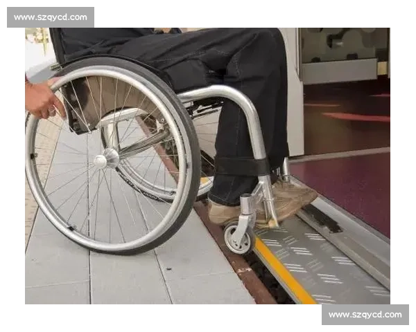 截瘫 14 年,28 岁小伙独自乘高铁:“我想多感受世界” 截瘫 14 年,28 岁小伙独自乘高铁:“我想多感受世界”